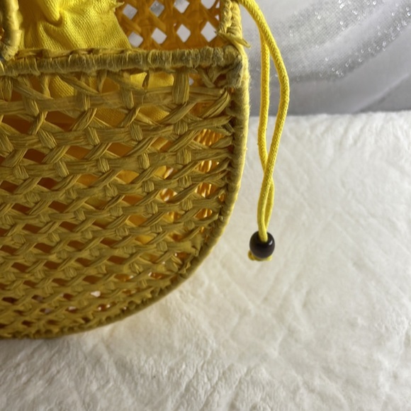 House of Harlow - Picture 6 of 7